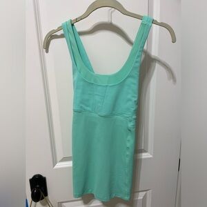 Lululemon light green tank